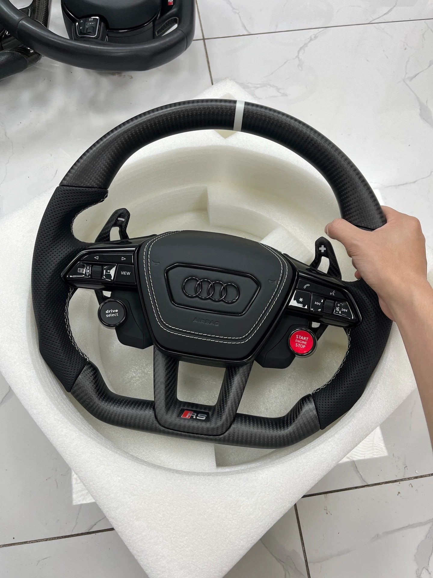 Custom Sport Steering Wheel – Audi C8 / 4K Platform