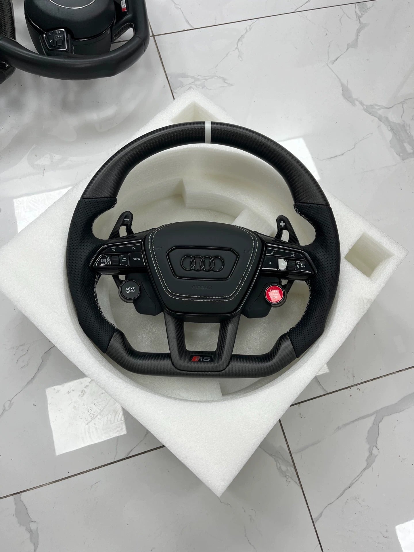 Custom Sport Steering Wheel – Audi C8 / 4K Platform